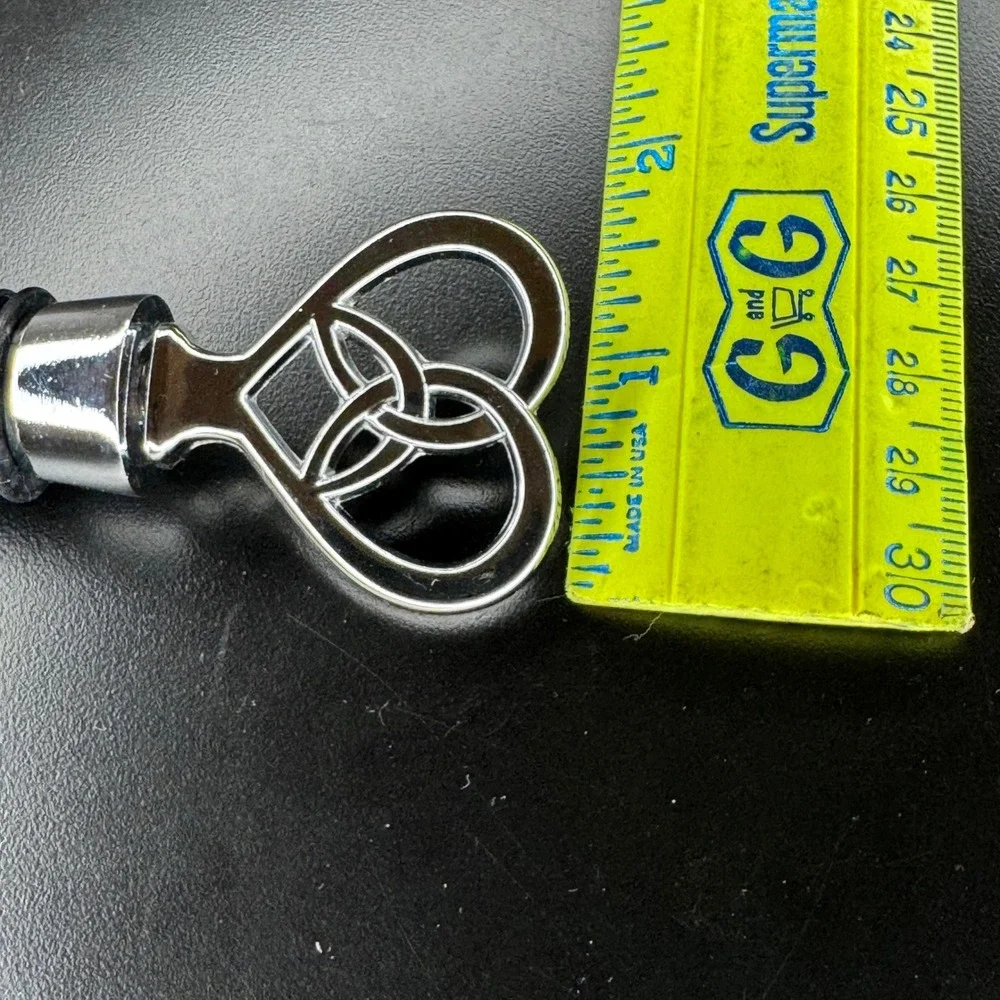 Silver Tone Heart Celtic‎ Knot Wine Bottle Stopper Decorative Barware Kitchen